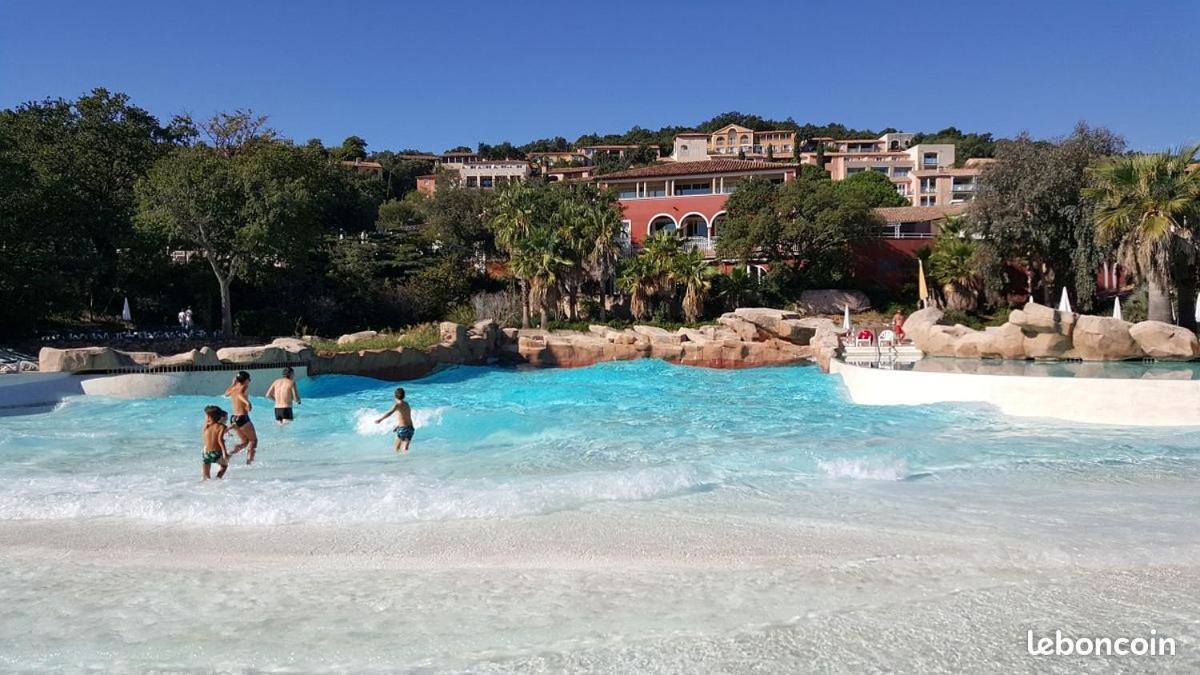 Les Restanques Vue Mer Pressoir 3131 Grimaud Luaran gambar