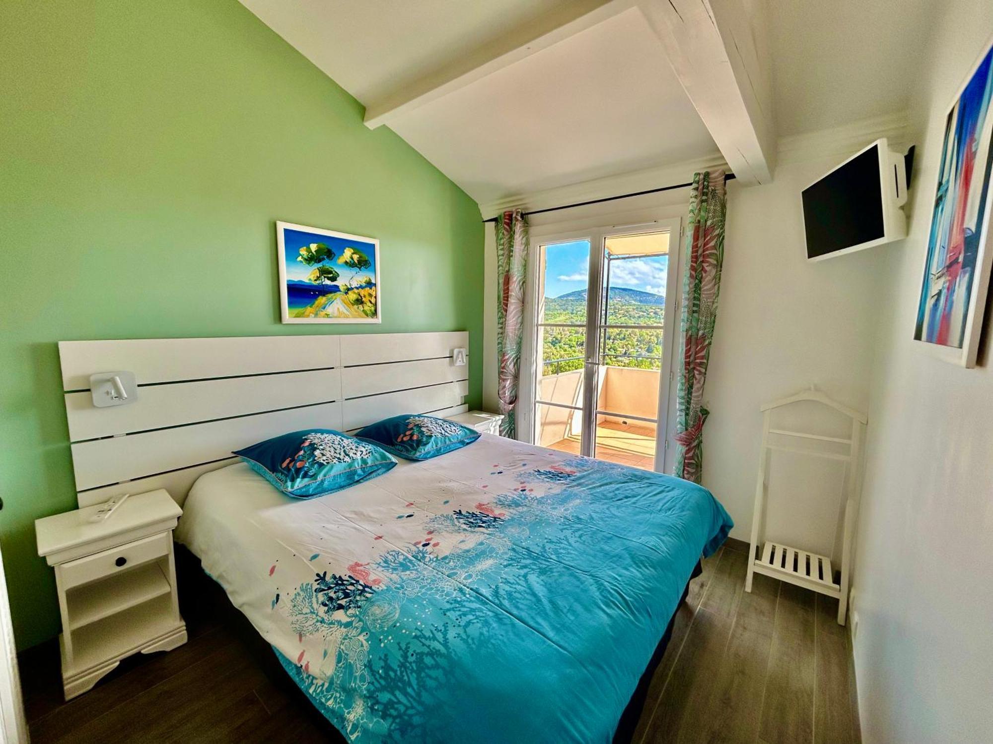 Les Restanques Vue Mer Pressoir 3131 Grimaud Luaran gambar