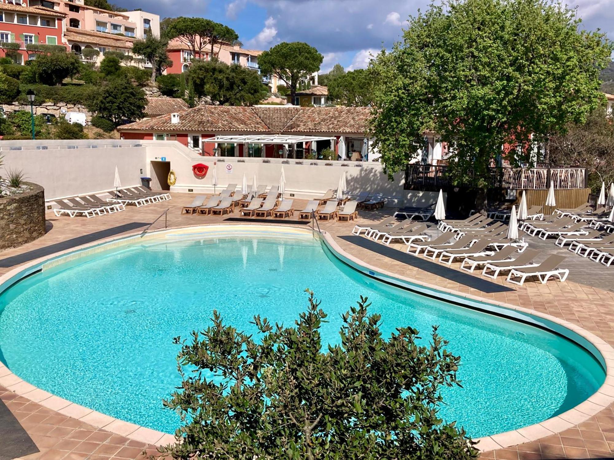 Les Restanques Vue Mer Pressoir 3131 Grimaud Luaran gambar